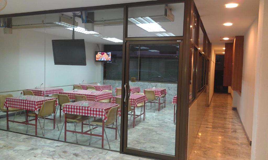 The Nook Pratunam Bangkok Exterior foto